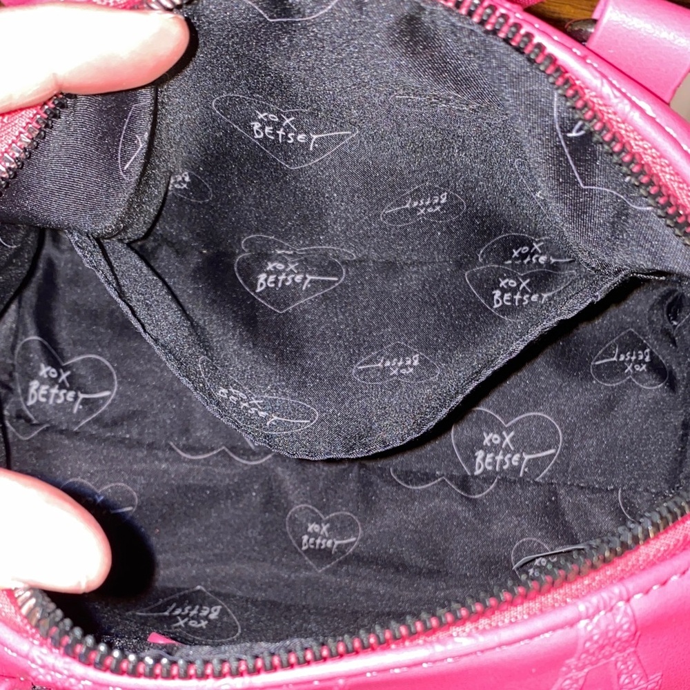 Betsey Johnson Pink Mini Duffel Crossbody Bag Eiffel Tower Paris Barrel Purse - Picture 11 of 13